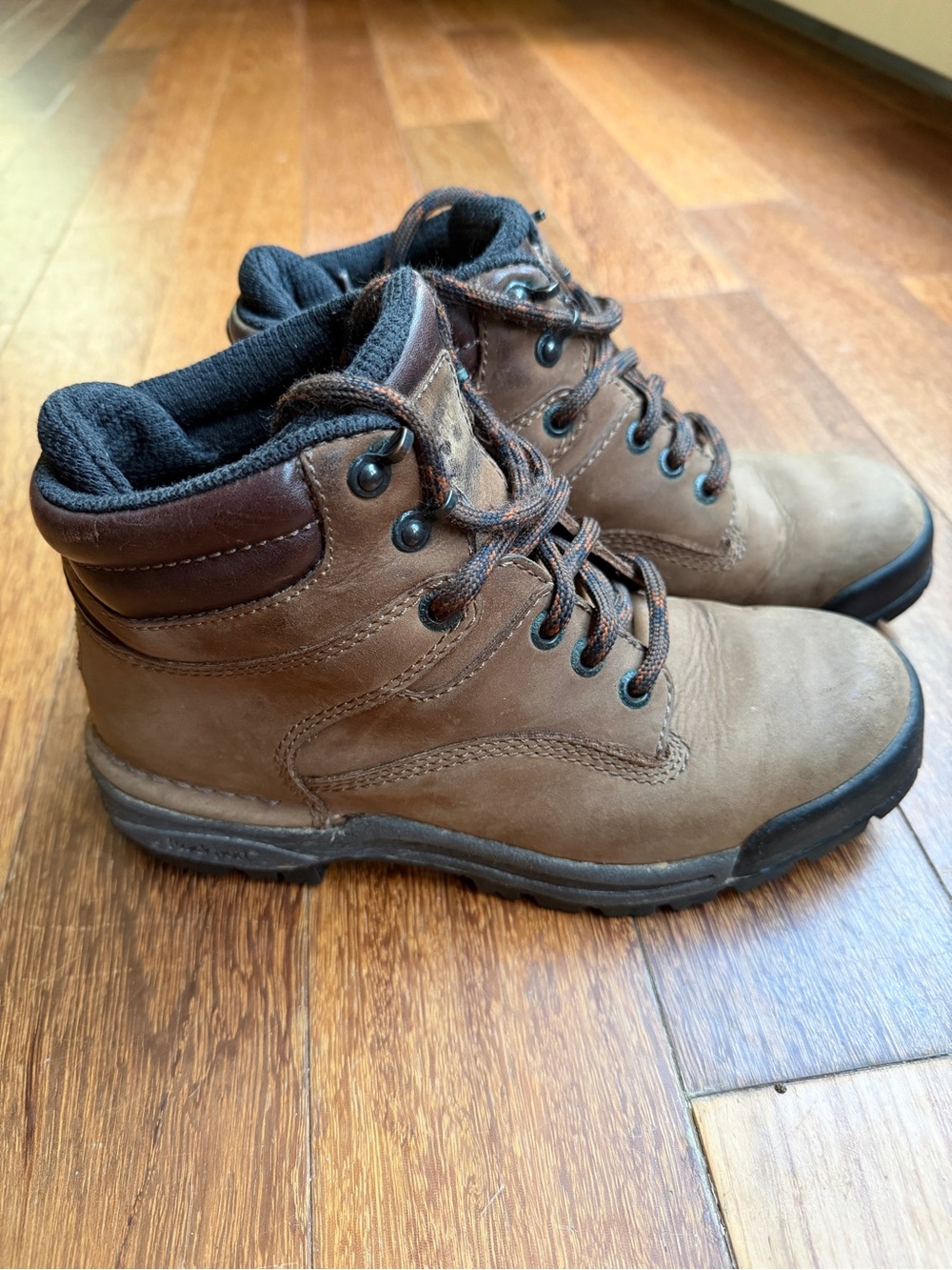 Vtg Rockport XCS Vibram WLV51 Brown Leather Lace Up Hiking Boots size Women 6.5M